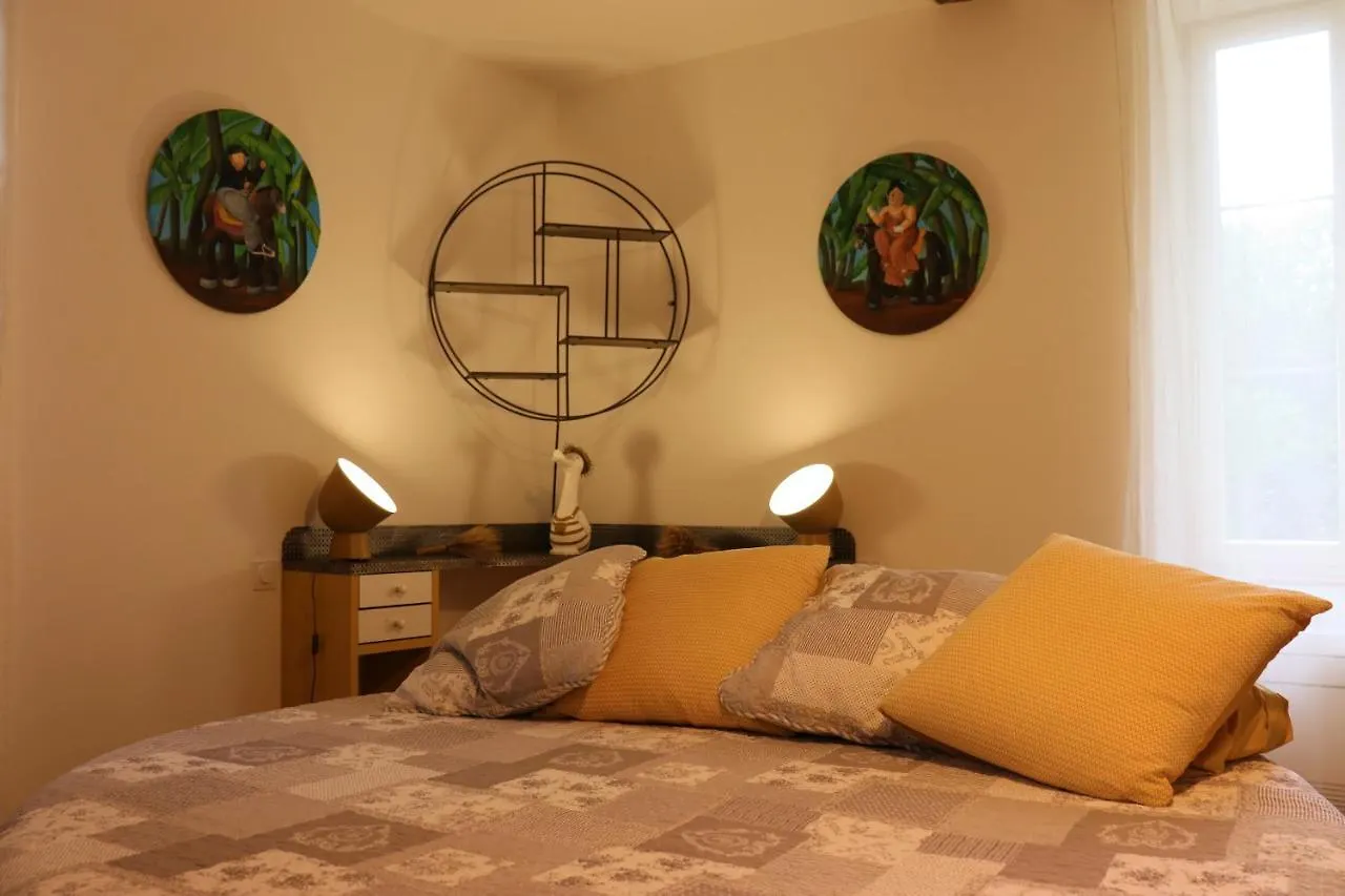 Maison D'Hotes Sainte-Marie Mirande  Bed & Breakfast Mirande (Gers)